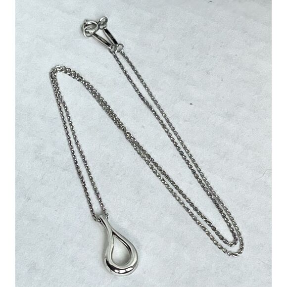 Retired Tiffany & Co Elsa Peretti Open Teardrop Pendant Necklace - Silver - Picture 8 of 16